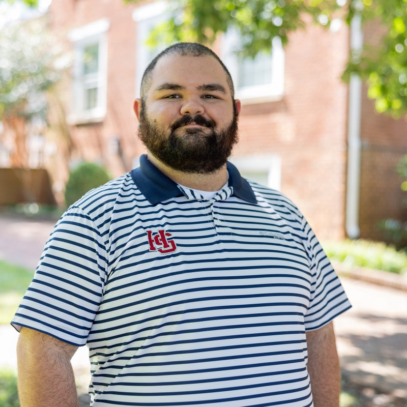 Scott Teachey, outdoor headshot
