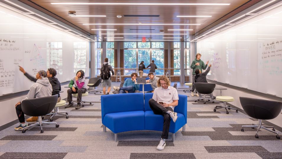 Pauley Science Center public work space