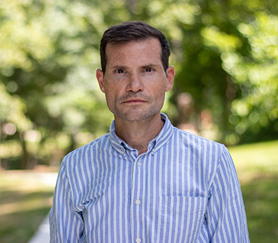 Will Torrey headshot